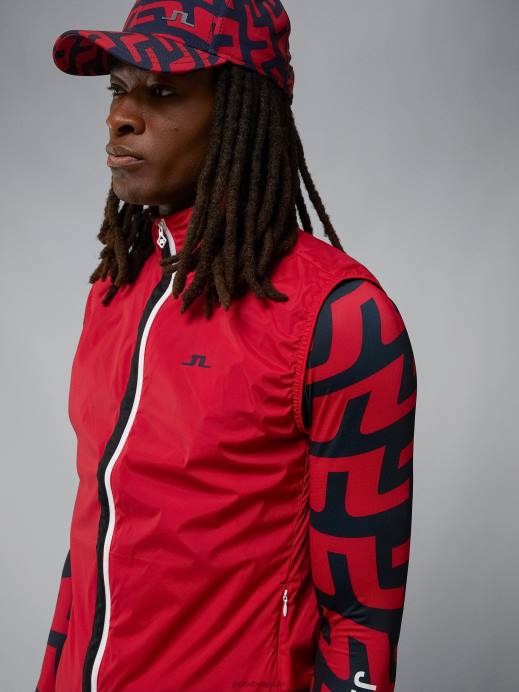 Men J.Lindeberg Barbados Cherry Ash Light Packable Vest Clothing 8R622394